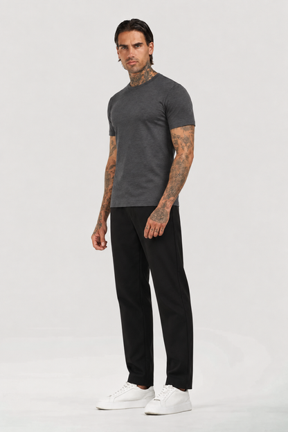 Camiseta Velmont Essential gris para hombre, cuerpo completo