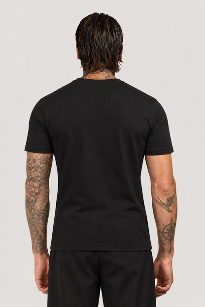 Camiseta Velmont Essential negra para hombre, vista de espalda